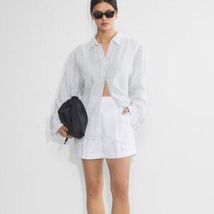 Effortless linen short (7”)